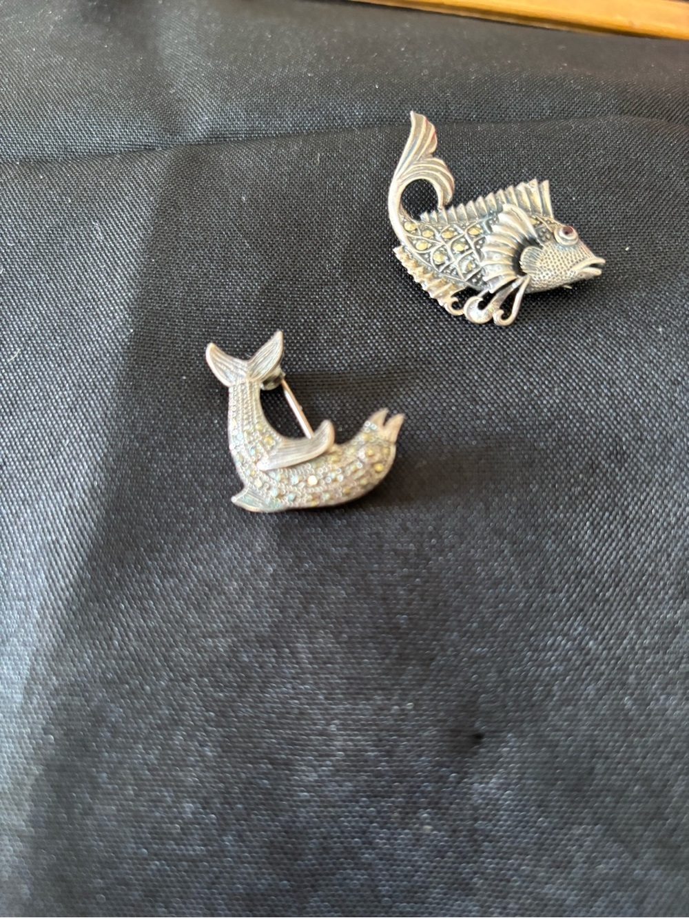 Silver Fish Motif Brooch Set - Sparkling Silver Tone Brooches